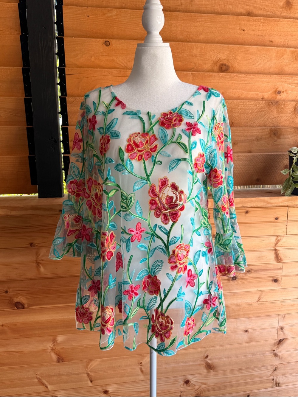 T&J Designs women’s Sheer Tunic with Pink, Teal & Green Floral Embroidery size L - Picture 2 of 4